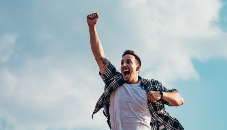 Domicilia tu nómina en la Cuenta Clara o Cuenta Joven